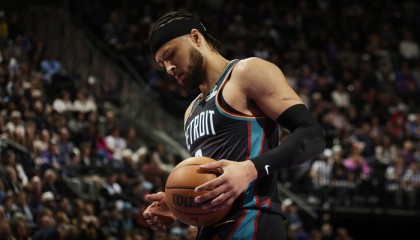 开云官网-活塞首登NBA战力榜榜首，快船反超勇士|湖人|洛杉矶湖人队|金州勇士队|洛杉矶快船队|底特律活塞队_新浪体育_新浪新闻