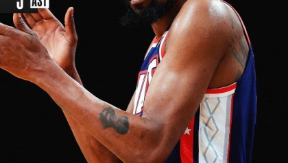 kaiyun-三节31分导演两波高潮 篮网起伏不定KD稳如磐石