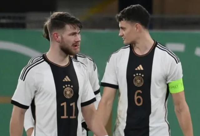 1711435685825070256.jpg 1711435685825070256.jpg