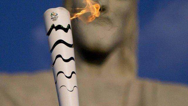 1609915199218053748.jpg x60312154_ri-rio-de-janeiro-rj-05-08-2016-rio-2016a-tocha-olimpica-passa-pelo-cristo-redentor-pela.pagespeed.ic.lqwkxkkkbu.jpg